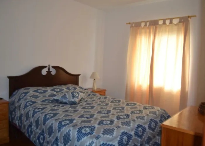 Tina - Al Da Vitoria - Rral 759 * Praia da Vitória